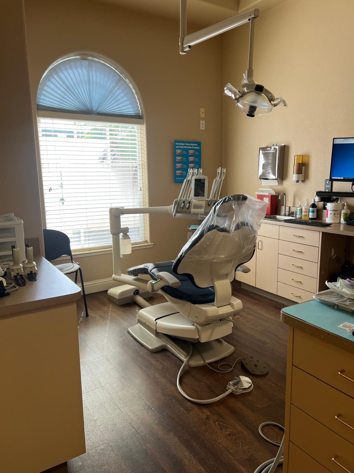 In-office lab workstation